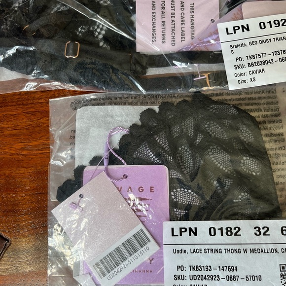 Savage X Fenty Black Caviar Geo Daisy Bralette & Lace String Medallion Thong Set - Picture 16 of 16